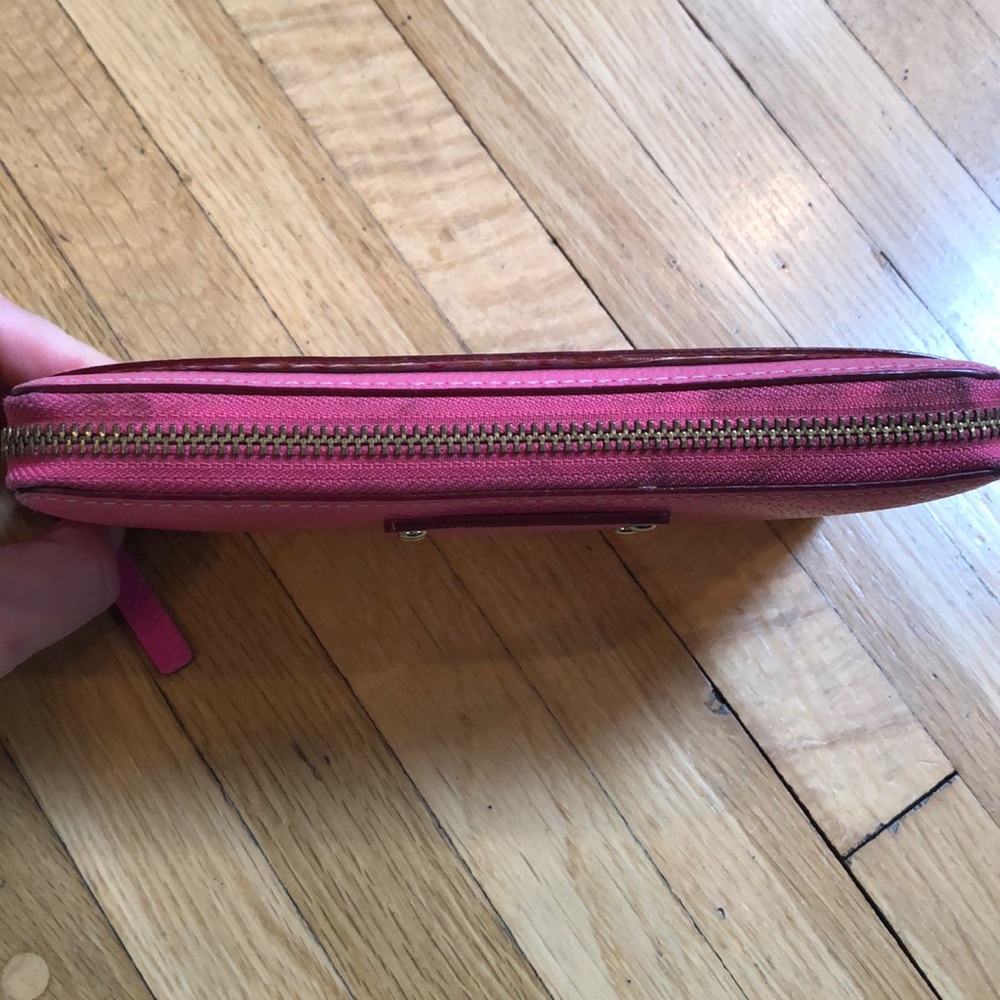 Kate Spade wallet - Picture 3 of 8